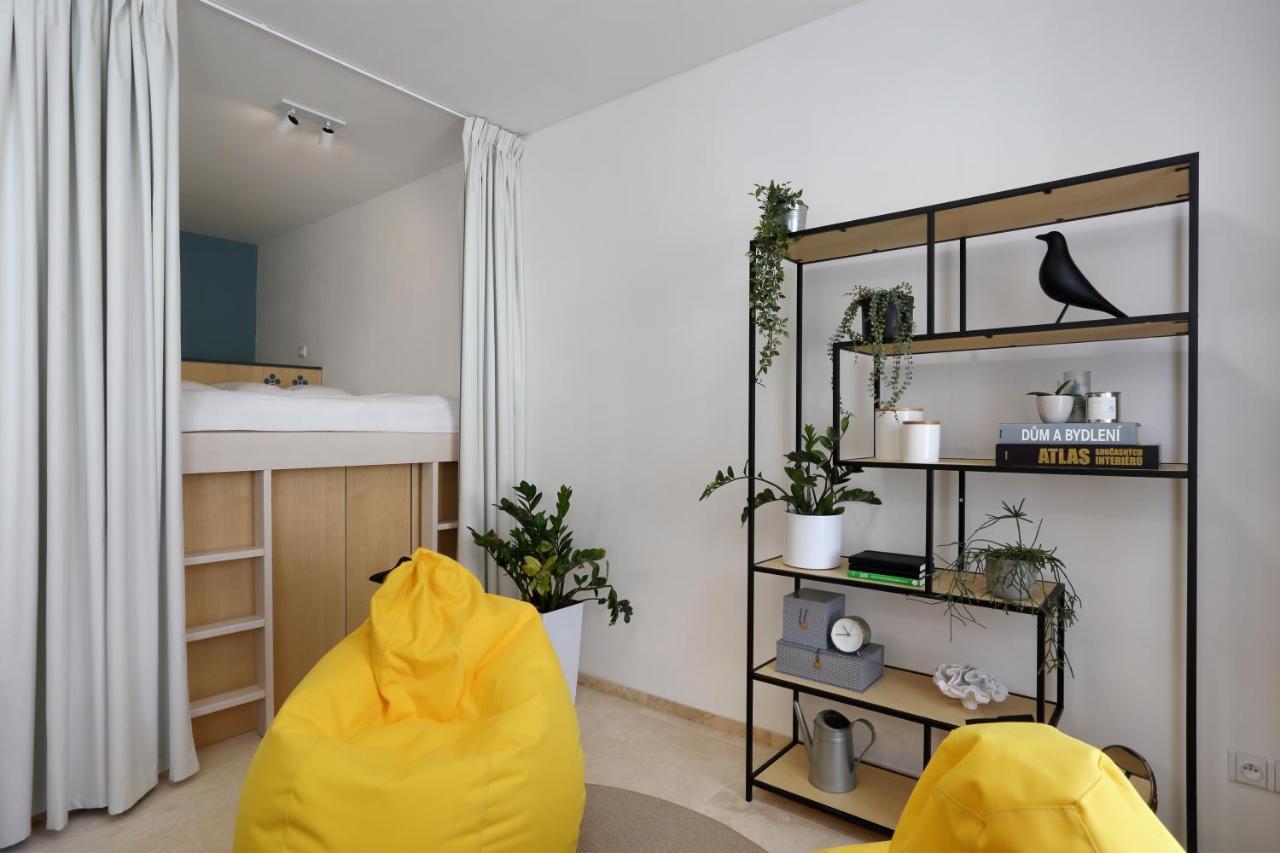 Apartmany Omega Lanskroun Ngoại thất bức ảnh