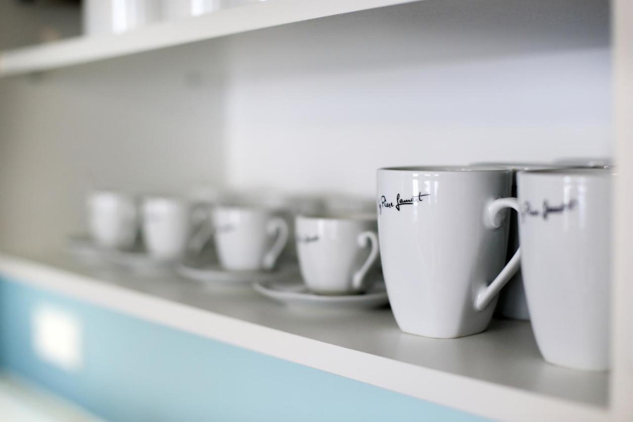 Apartmany Omega Lanskroun Ngoại thất bức ảnh