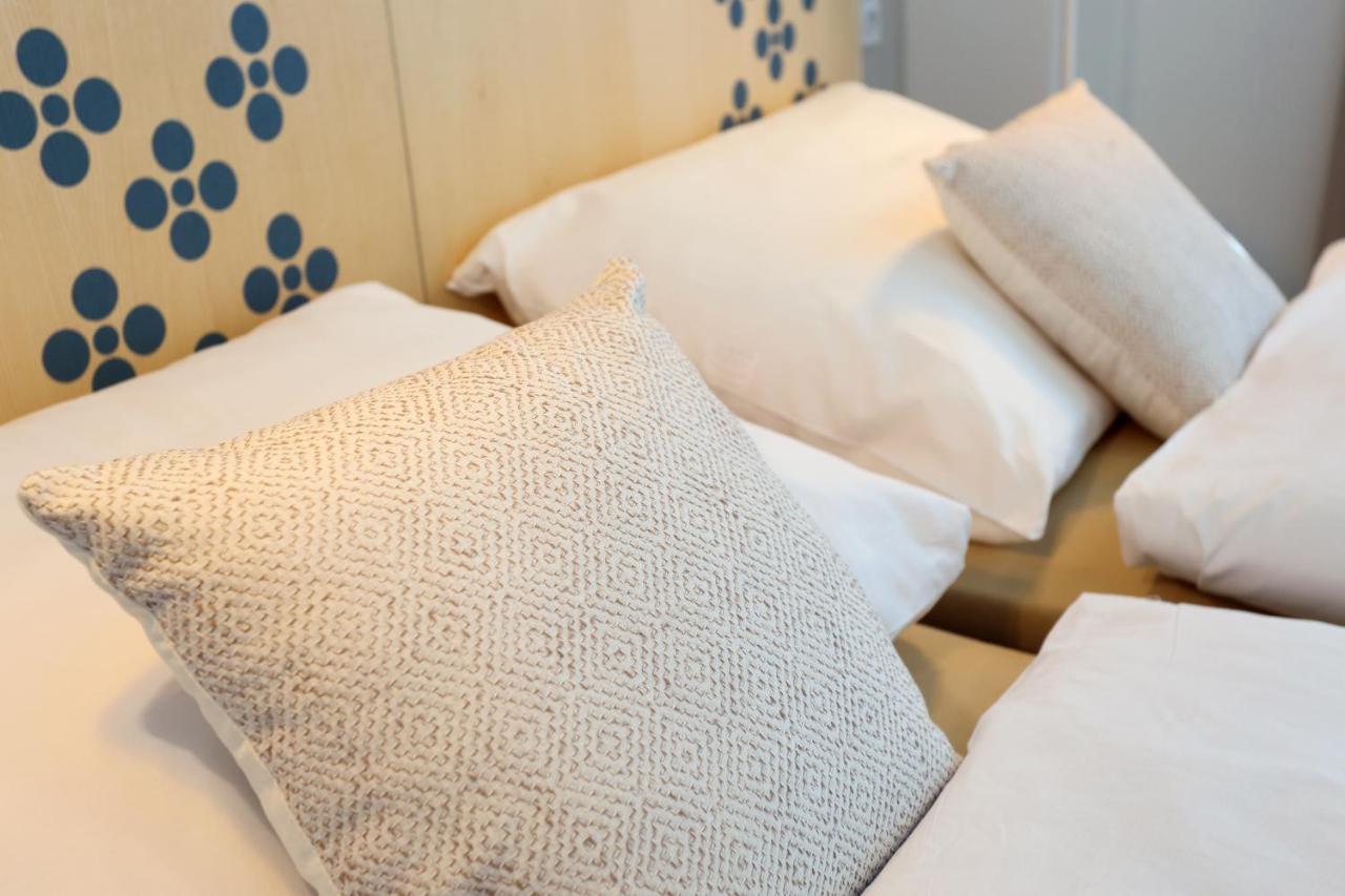 Apartmany Omega Lanskroun Ngoại thất bức ảnh