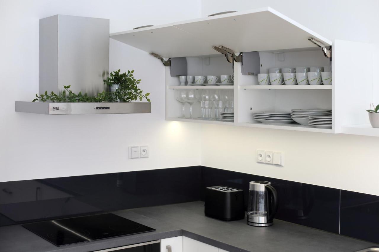 Apartmany Omega Lanskroun Ngoại thất bức ảnh